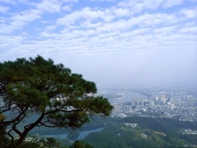 上海桂平西山：壮乡奇景，美食文化，历史遗迹